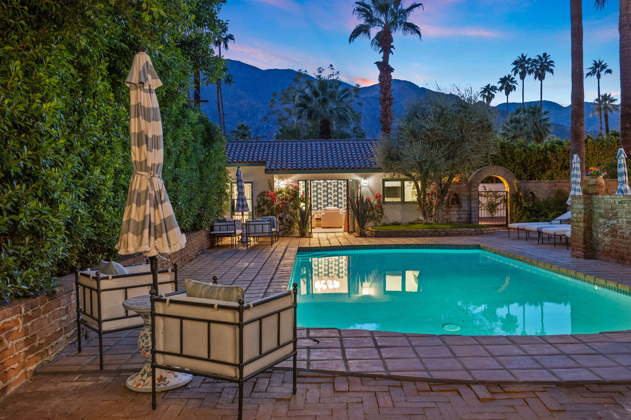 367 Tamarisk Road Palm Springs, CA 92262 - Photo 74 of 78 132-web-or-mls-AM4A8275