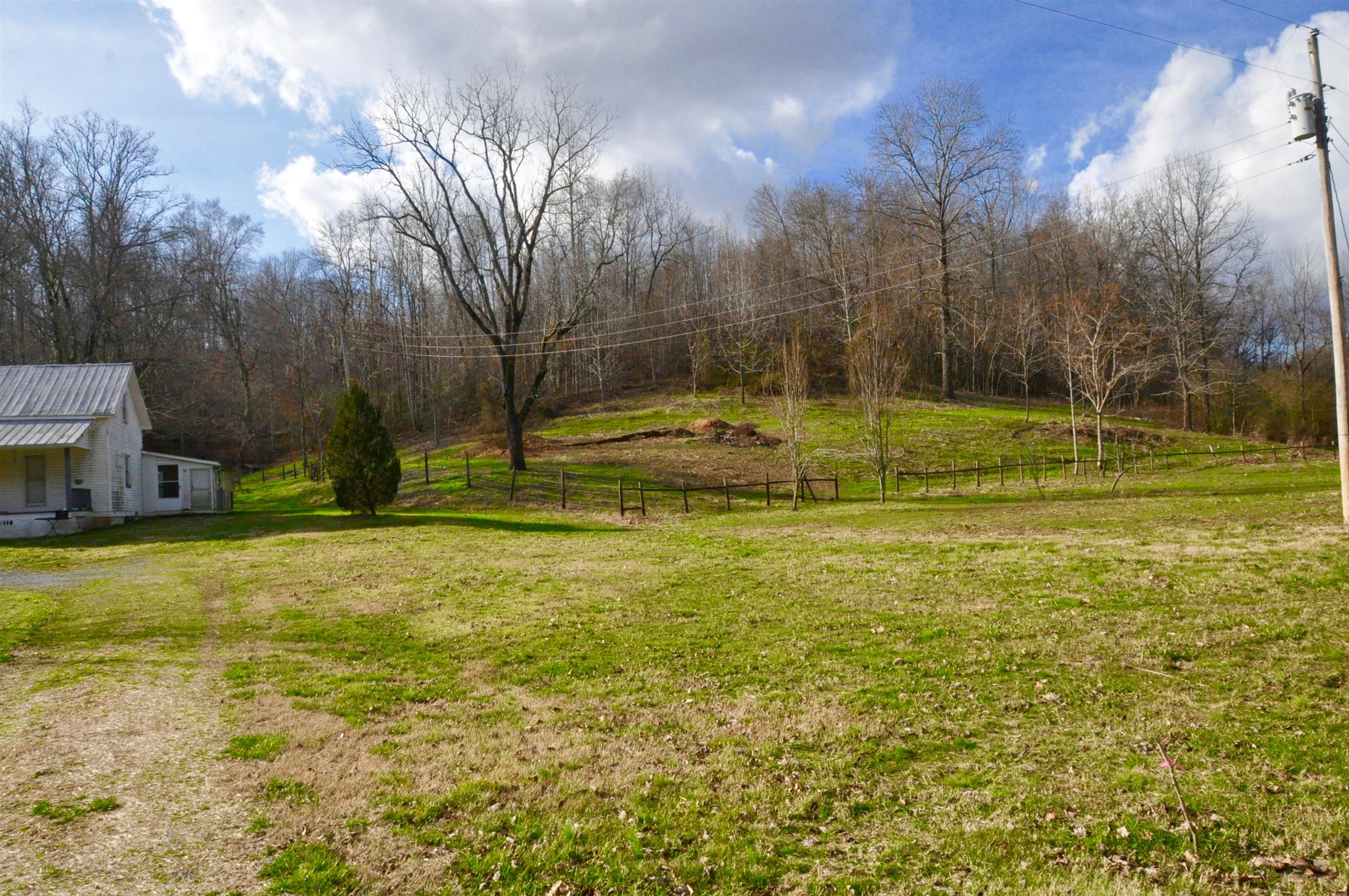 1049 Williams Hollow Road Pulaski, TN 38478 - Photo 2 of 27