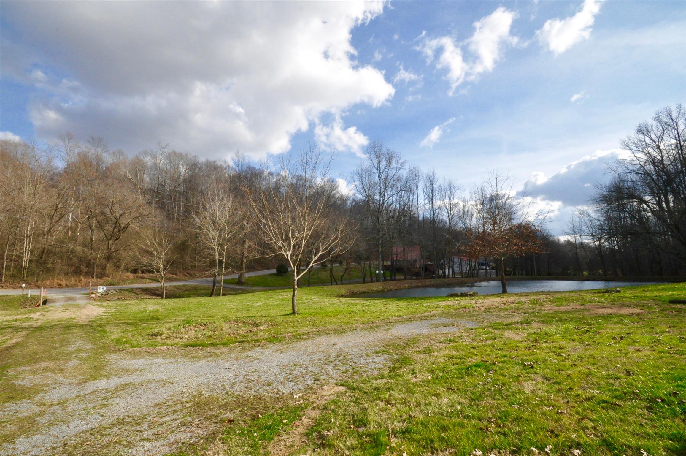 1049 Williams Hollow Road Pulaski, TN 38478 - Photo 4 of 27