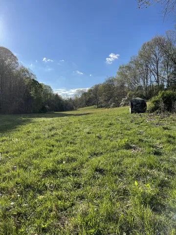 $1,100,000 | 2331 Pleasant Grove Road, Westmoreland, TN 37186