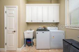35 Stembridge Road Lake Wales, FL 33898 - Photo 40 of 61 a utility room with dryer and washer