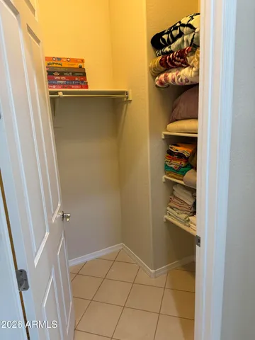 walk in closet with window