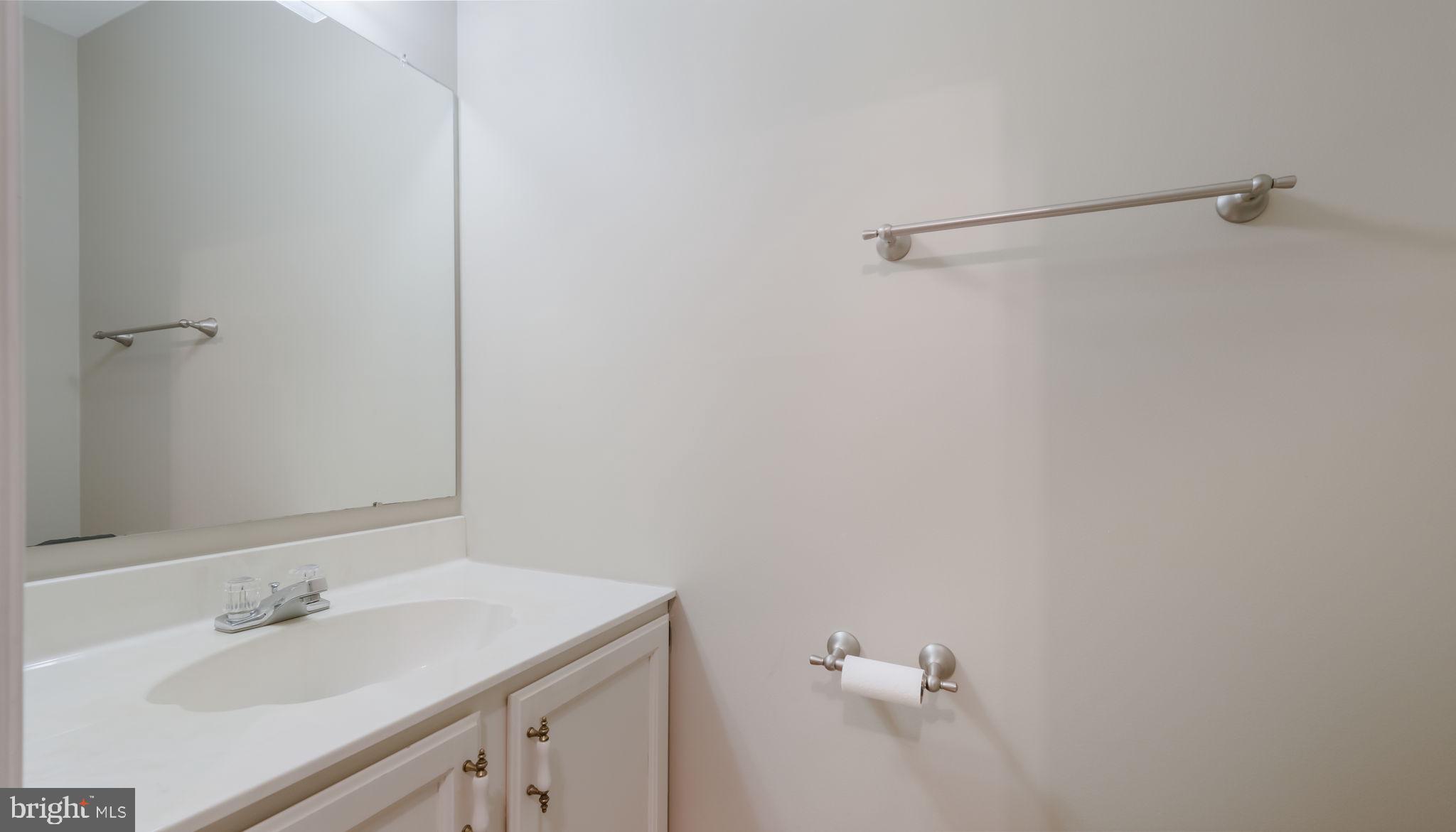 85 Trafalgar Road Doylestown, PA 18901 - Photo 12 of 32 Gallery Image 12