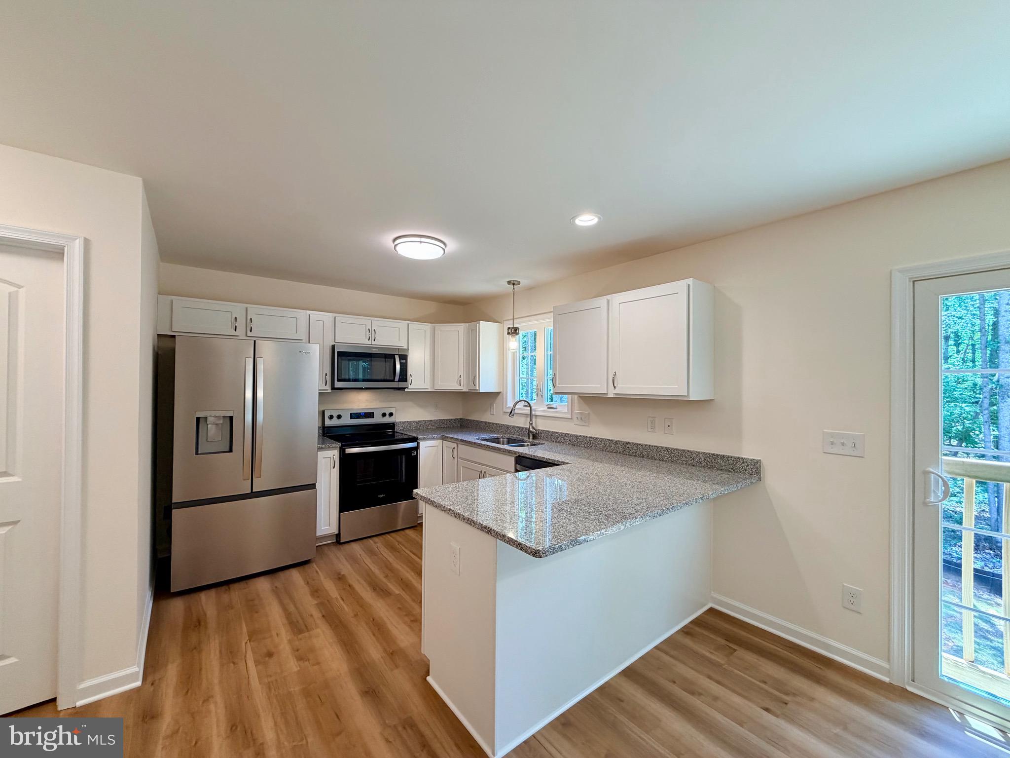 12215 Autumn Ridge Lane Unionville, VA 22567 - Photo 6 of 35