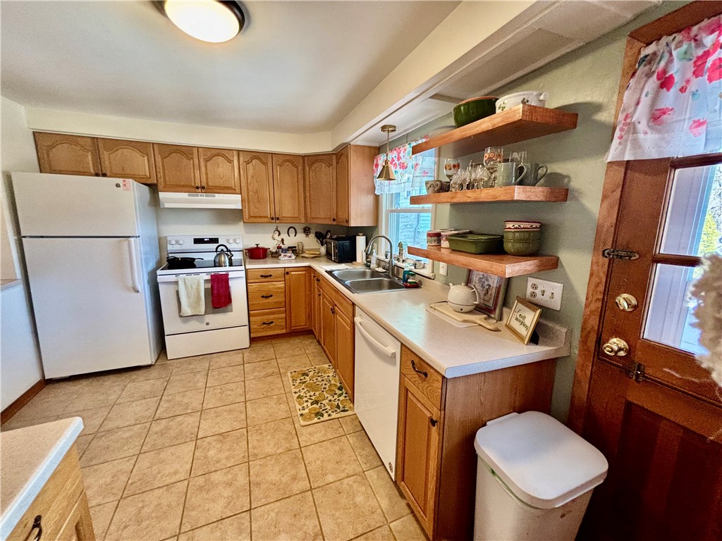 87 East 2nd Street Corning, NY 14830 - Photo 16 of 49