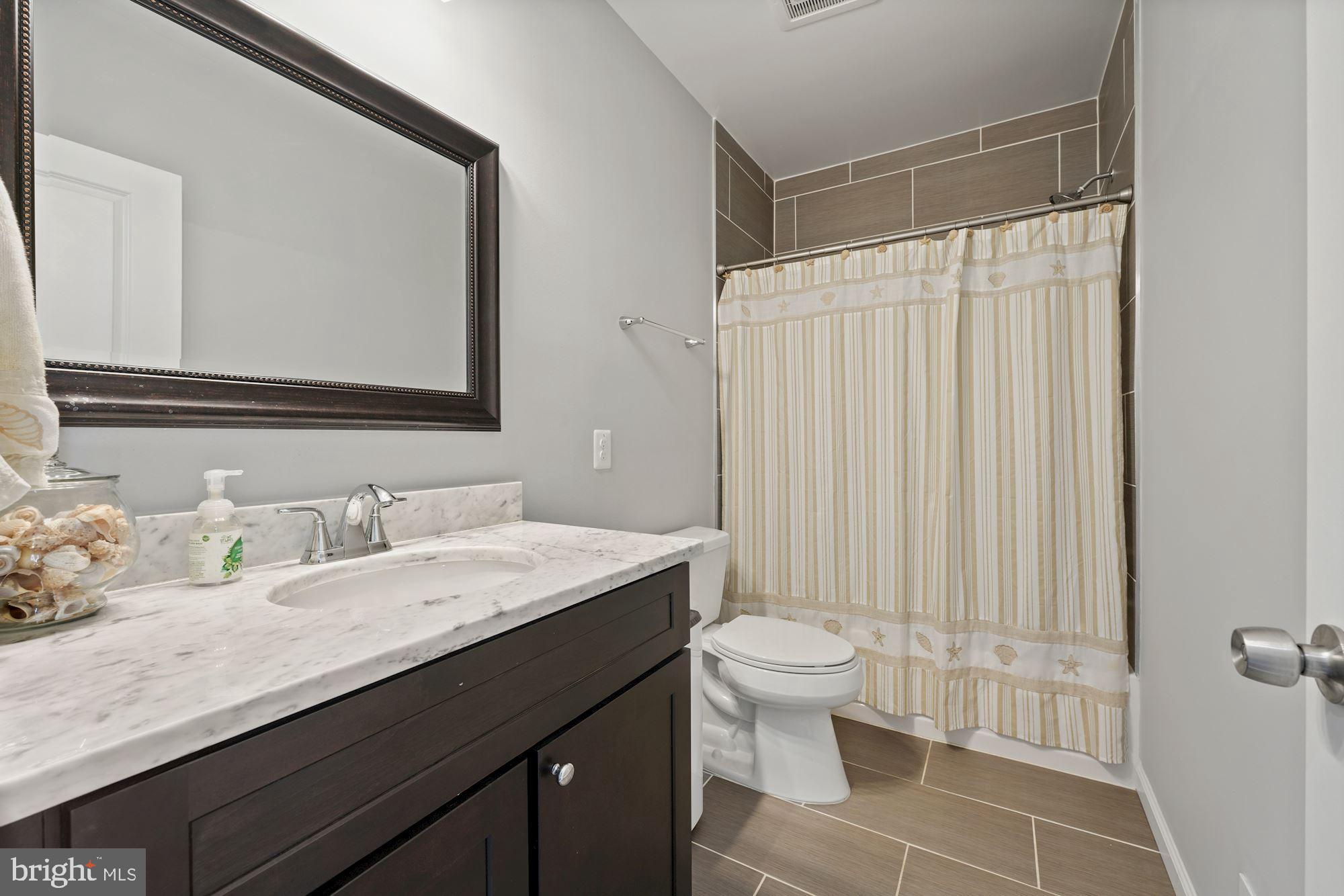 225 Channing Street Northeast Washington, DC 20002 - Photo 18 of 28 Second Bath