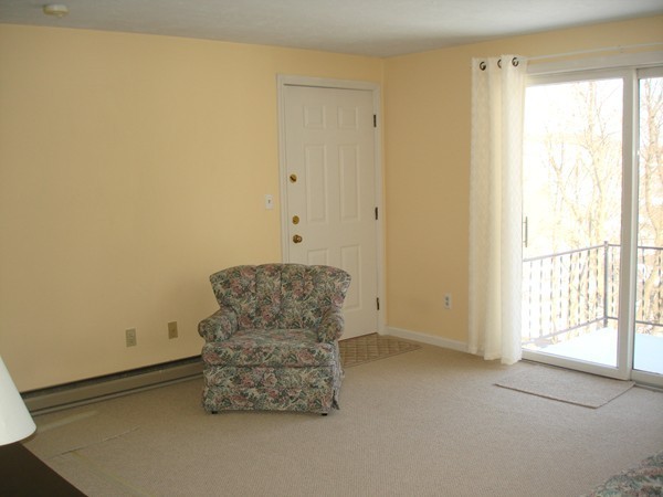 3 Stockholm Street, Unit 3B Worcester, MA 01607 - Photo 5 of 10 Gallery Image 5