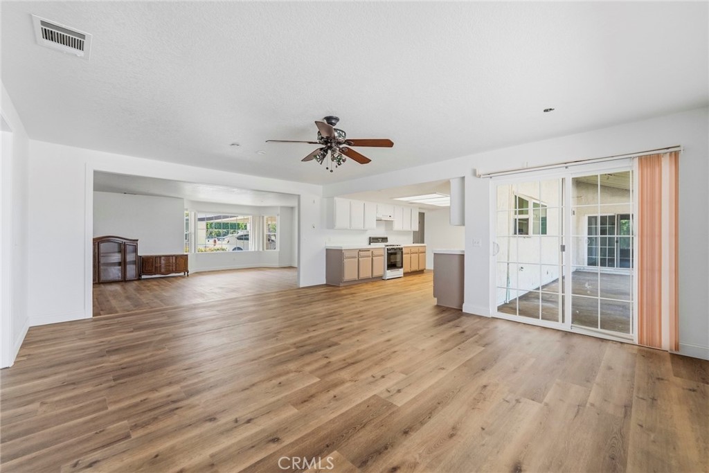 8853 Dufferin Avenue Riverside, CA 92504 - Photo 28 of 58