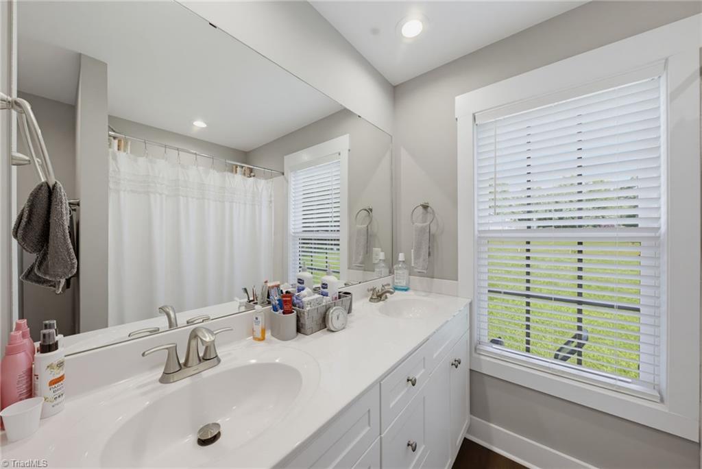 286 Watering Pond Road Pink Hill, NC 28572 - Photo 16 of 30 Gallery Image 16