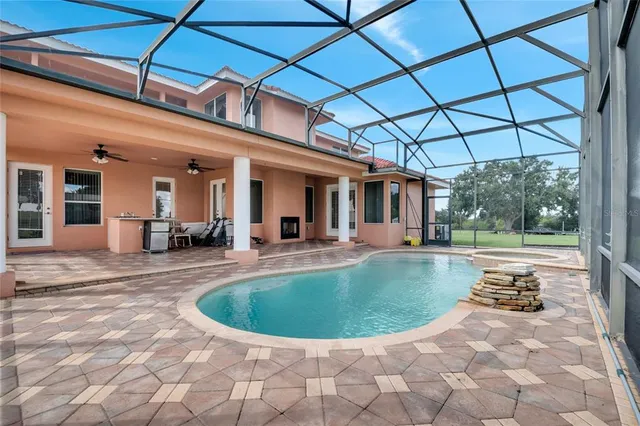 $995,000 | 18147 Coralwood Lane, Groveland, FL 34736