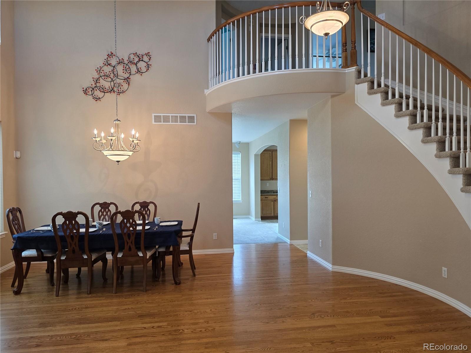 3430 Chandon Way Highlands Ranch, CO 80126 - Photo 6 of 42 Gallery Image 6