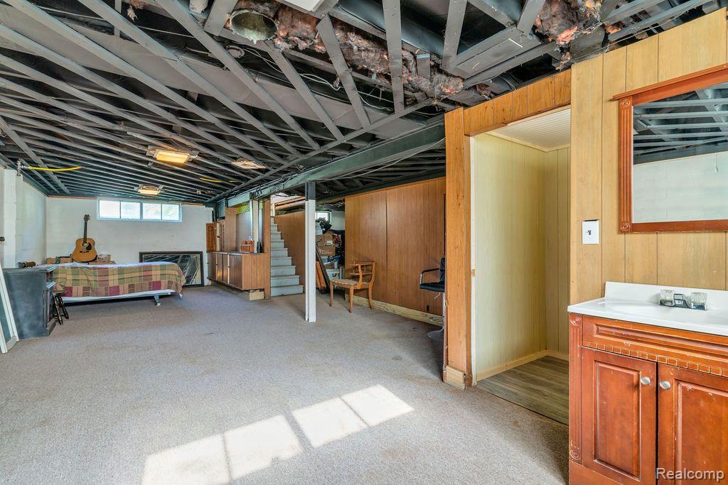 2026 Raskob Street Flint, MI 48504 - Photo 30 of 38