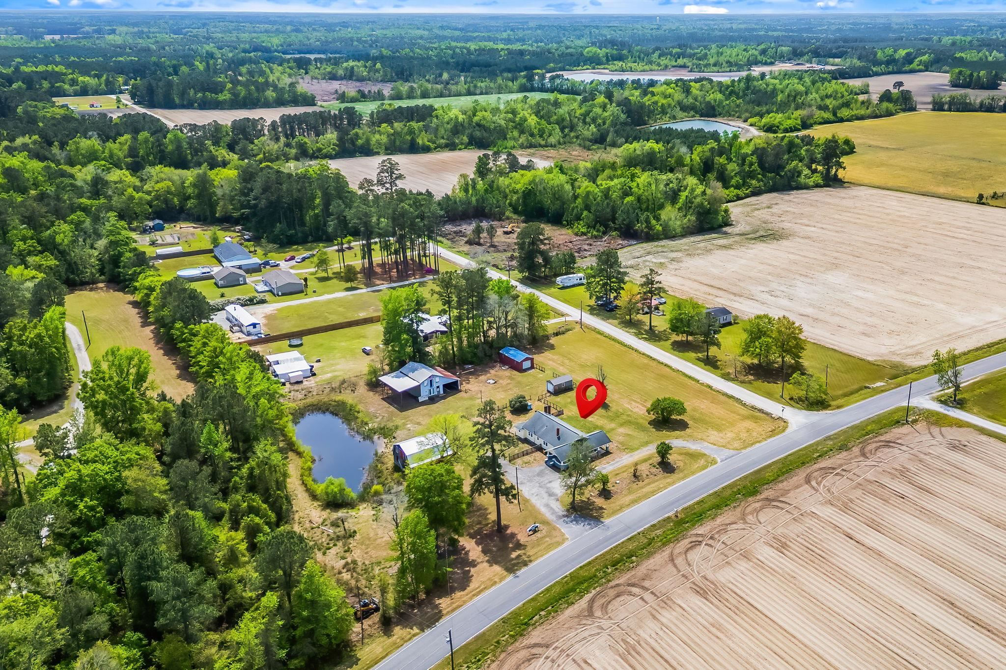 690 McNabb Short Cut Road Loris, SC 29569 - Photo 5 of 36