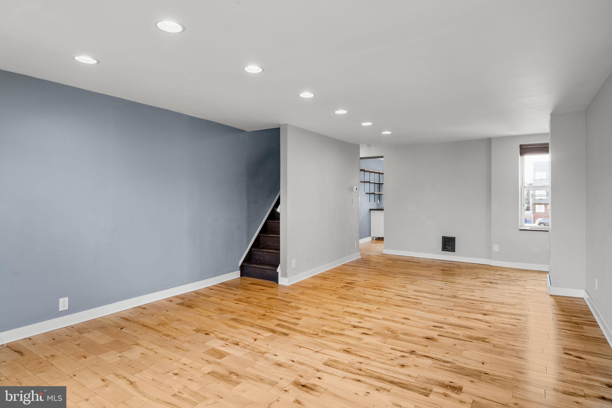 2054 Ellsworth Street Philadelphia, PA 19146 - Photo 3 of 29