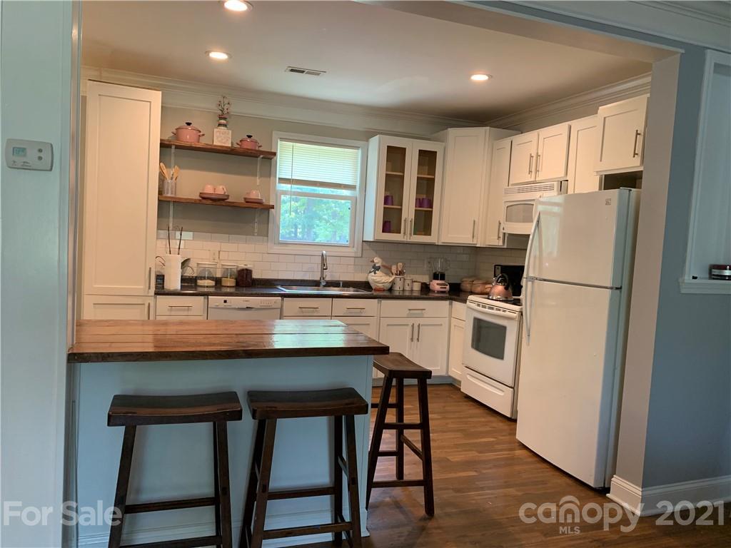 13024 Austin Road Locust, NC 28097 - Photo 5 of 19 Gallery Image 5