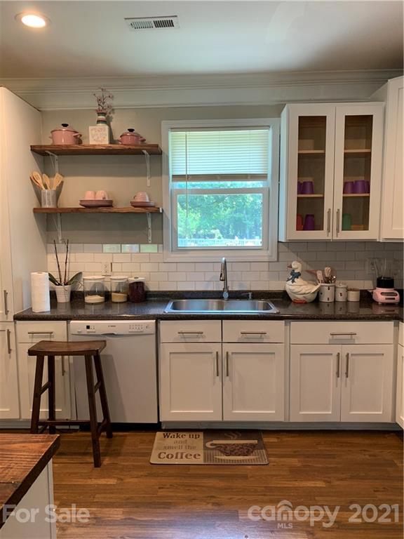 13024 Austin Road Locust, NC 28097 - Photo 6 of 19 Gallery Image 6