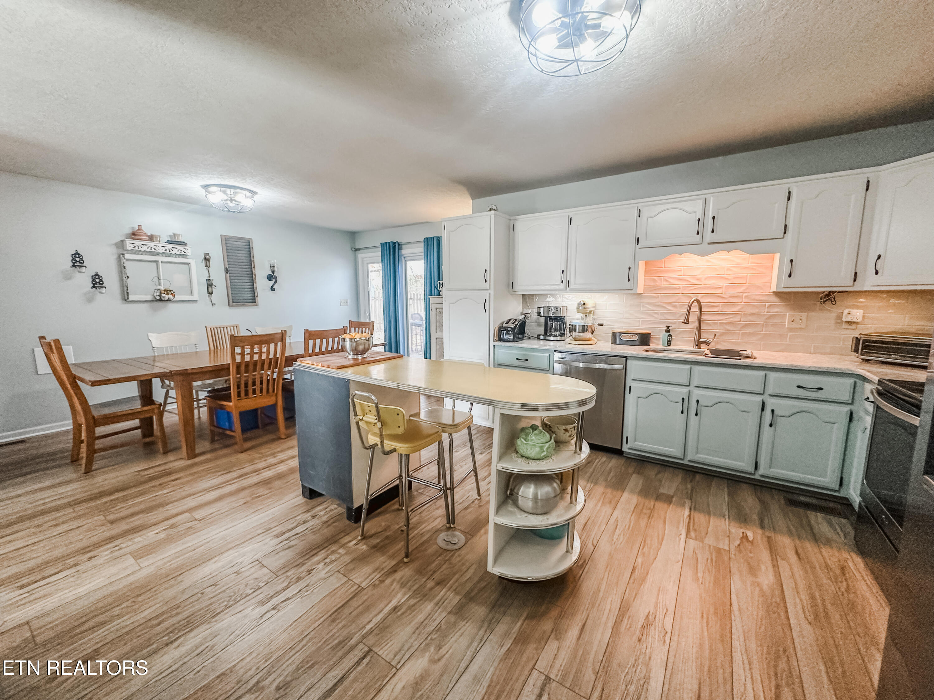 3739 Williams Mill Road Rockford, TN 37853 - Photo 3 of 25 IMG_8006