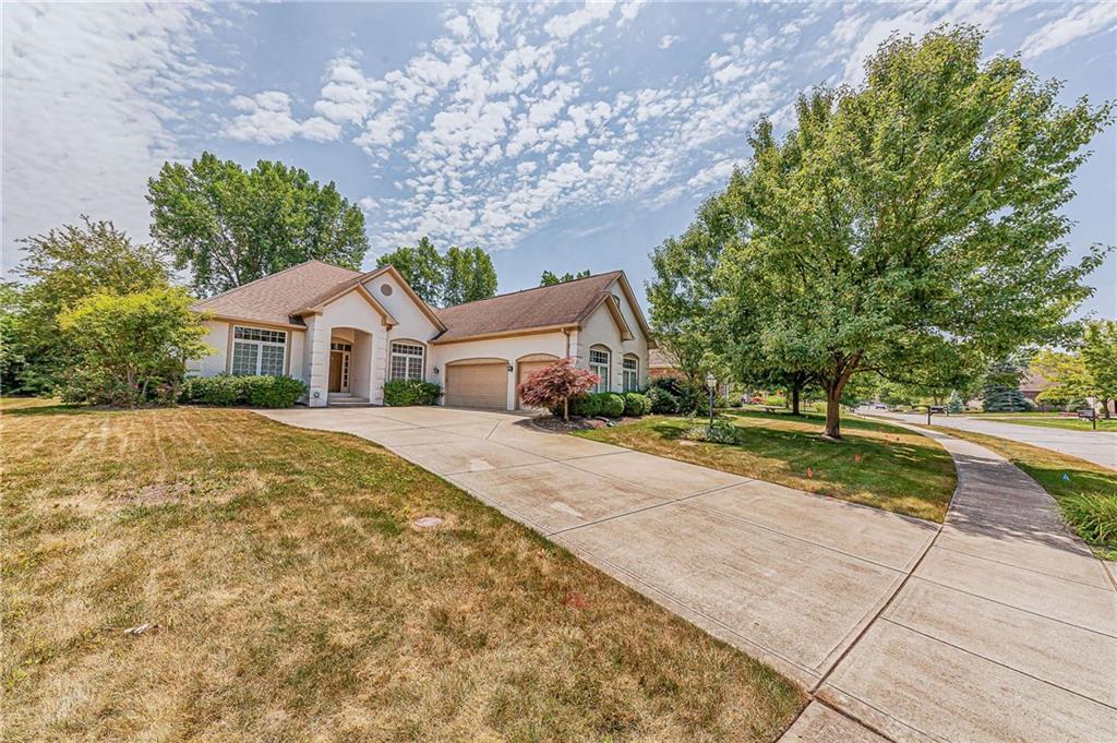 10525 Beaver Ridge Drive Fishers, IN 46037 - Photo 2 of 28 Gallery Image 2