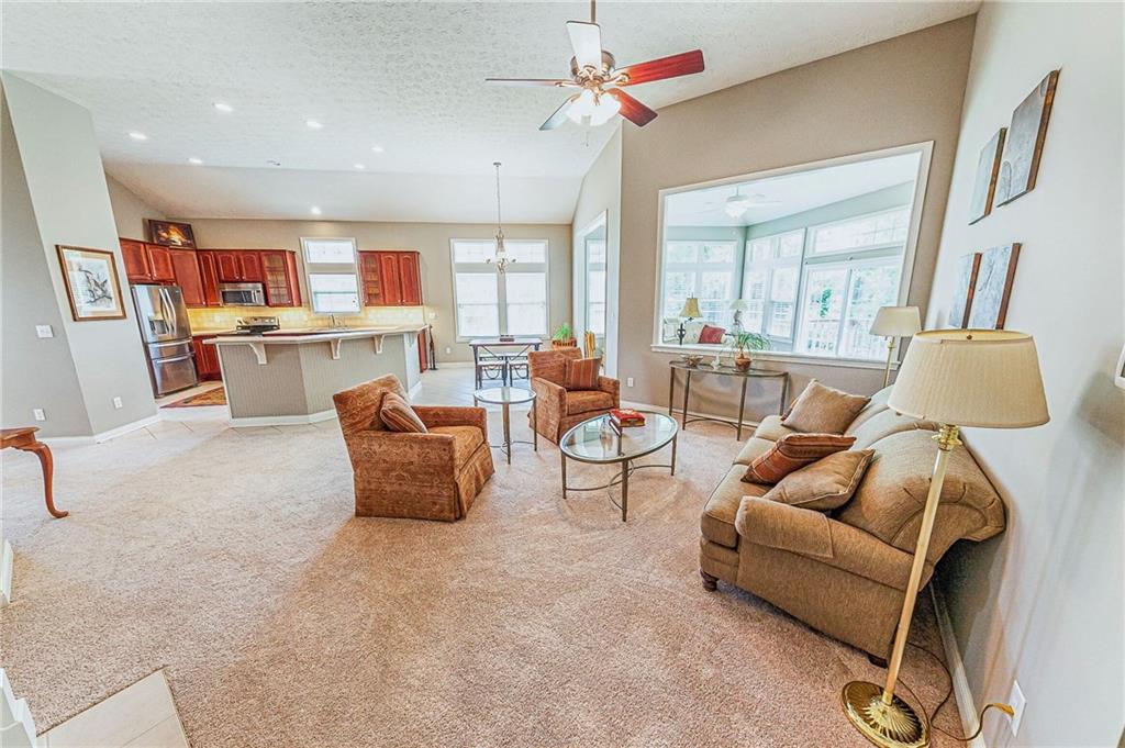 10525 Beaver Ridge Drive Fishers, IN 46037 - Photo 6 of 28 Gallery Image 6