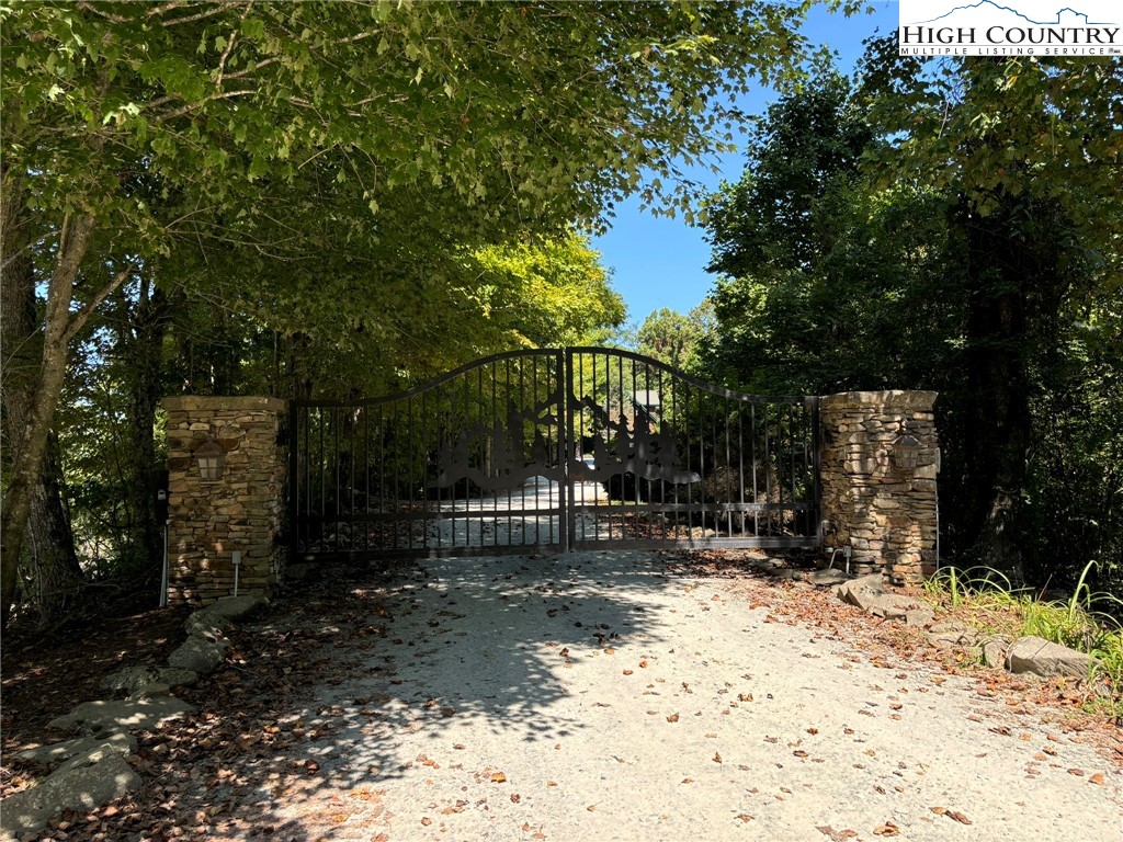 Lot 27 Lost Ridge Trail Vilas, NC 28692 - Photo 5 of 13