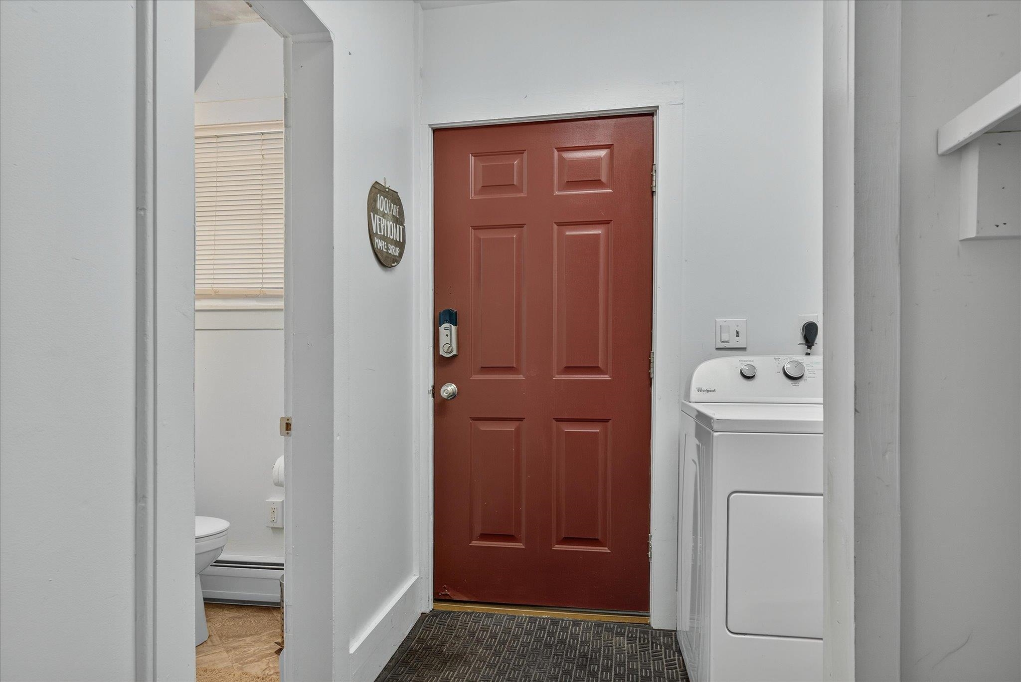 61 Pleasant Street Ludlow, VT 05149 - Photo 35 of 60