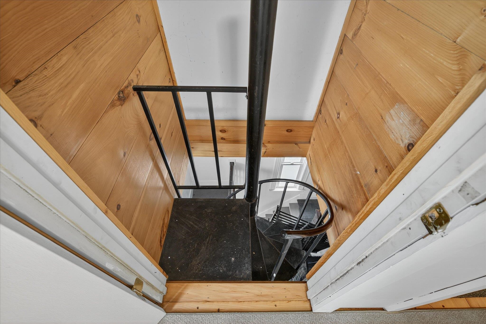 61 Pleasant Street Ludlow, VT 05149 - Photo 56 of 60