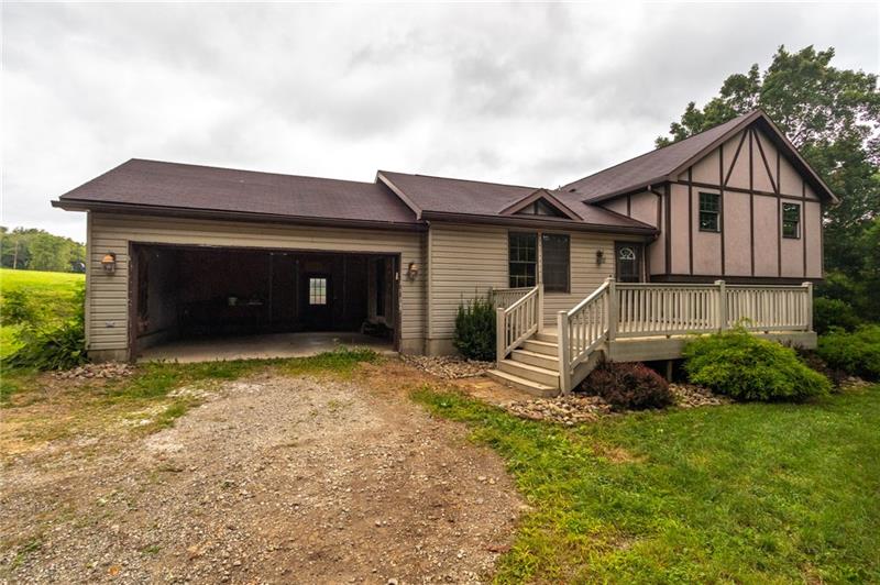275 Cowpath Road Aliquippa, PA 15001 - Photo 2 of 24 Gallery Image 2