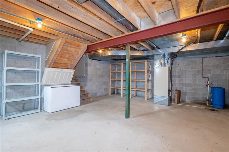 275 Cowpath Road Aliquippa, PA 15001 - Photo 20 of 24 Gallery Image 20