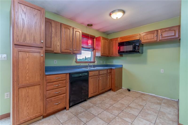 275 Cowpath Road Aliquippa, PA 15001 - Photo 3 of 24 Kitchen with oak cabinets and lovely view.