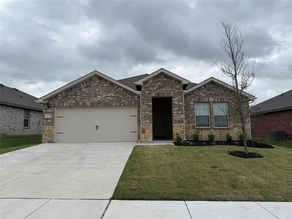 $1,900 | 4307 Grayson Lane, Fate, TX 75189