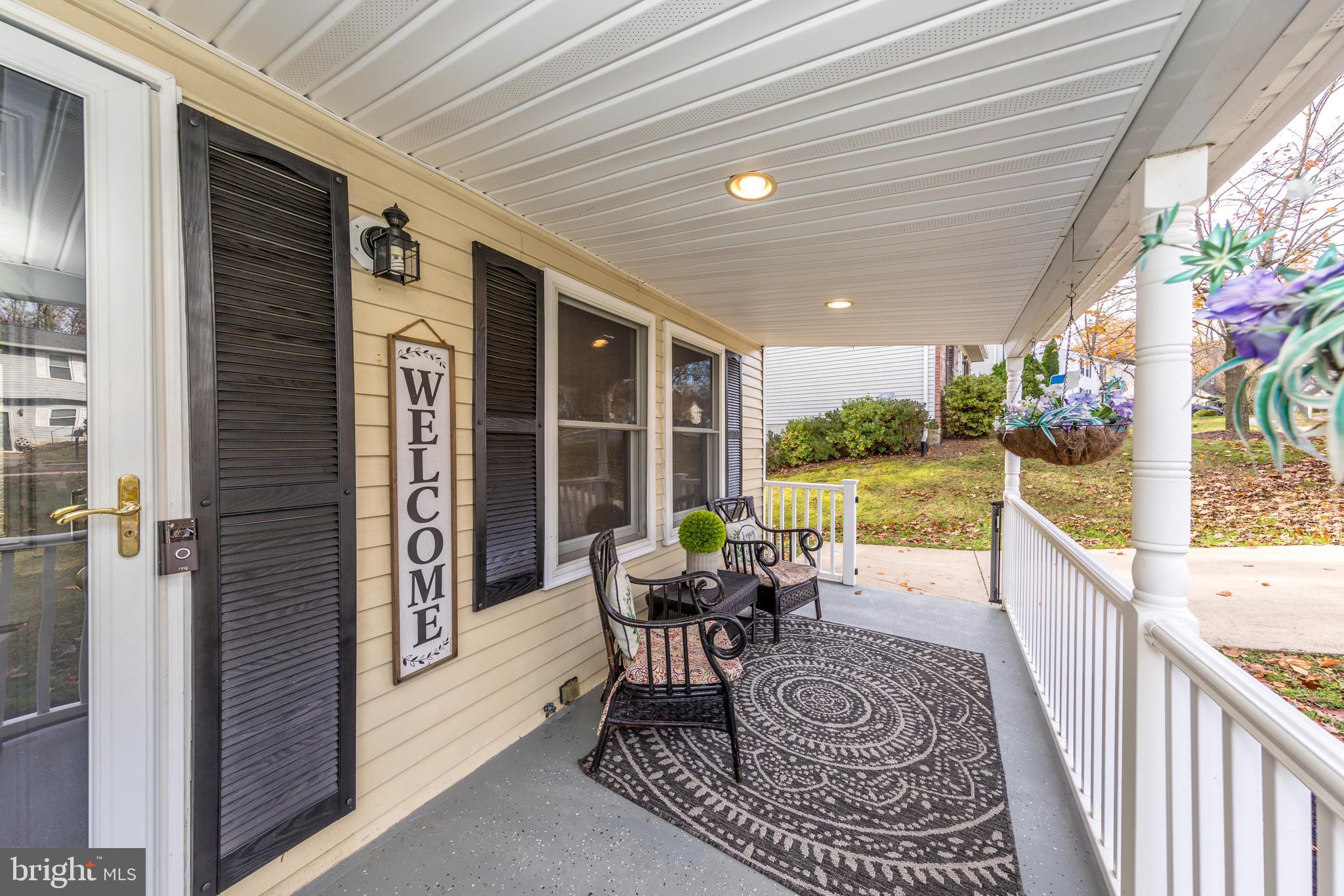 2738 Parallel Path Abingdon, MD 21009 - Photo 3 of 33 Large Front Porch
