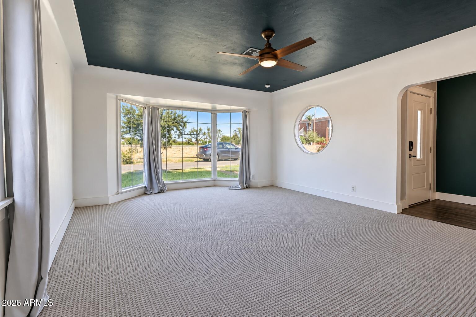 1311 West Thomas Road Phoenix, AZ 85007 - Photo 18 of 60 Living Room 1