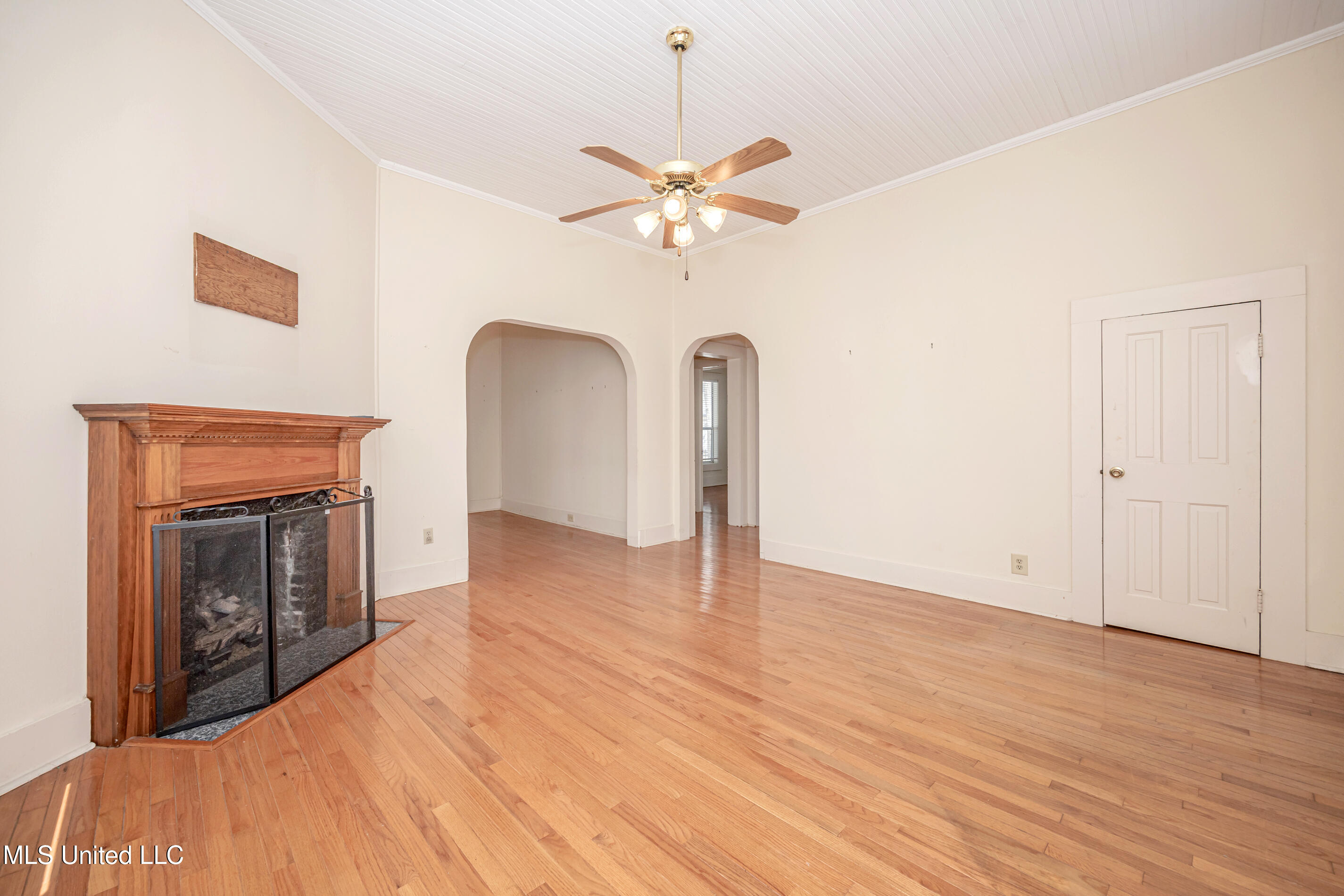 1209 Calhoun Street Ocean Springs, MS 39564 - Photo 12 of 64 IMG_1689