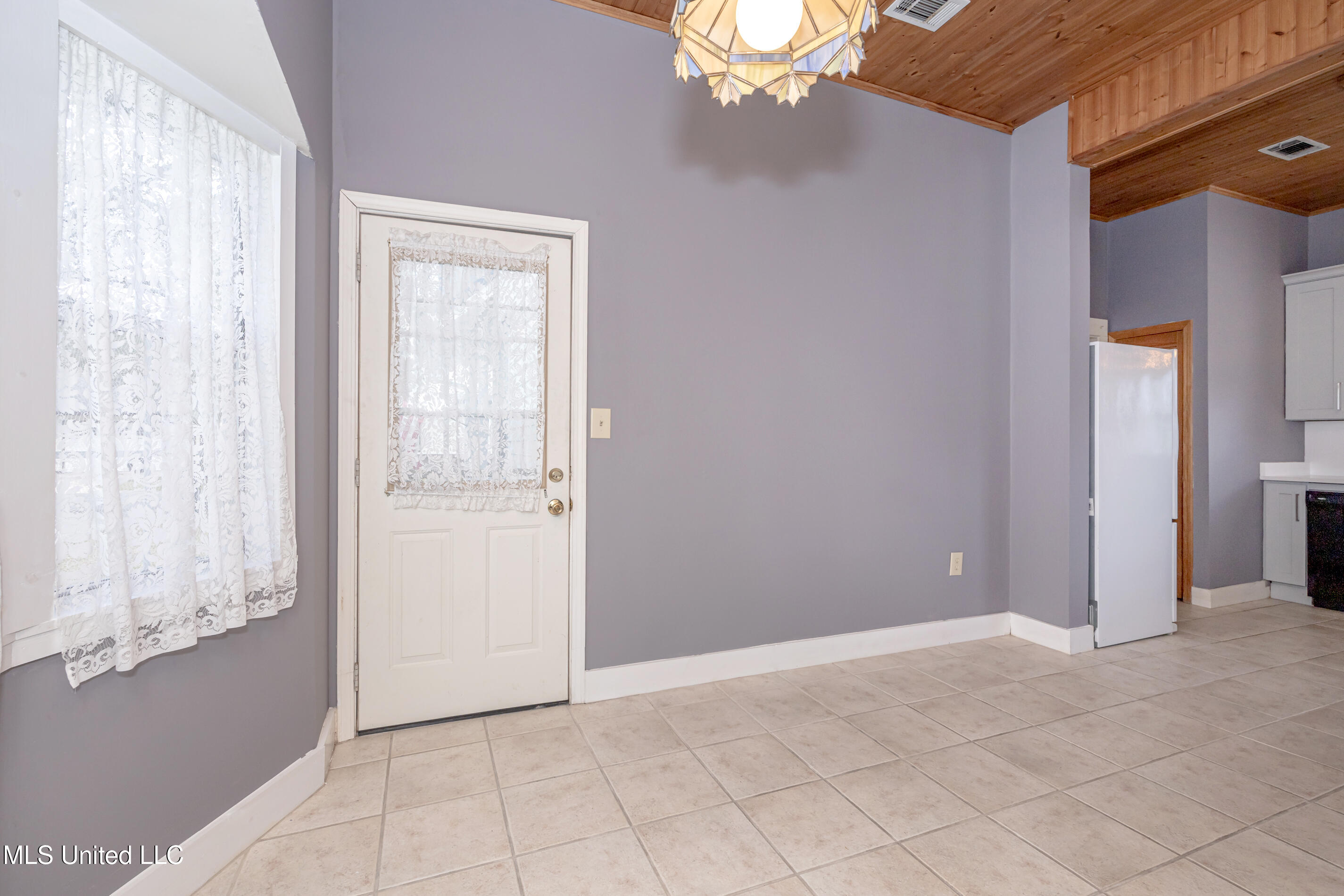 1209 Calhoun Street Ocean Springs, MS 39564 - Photo 20 of 64 IMG_1699