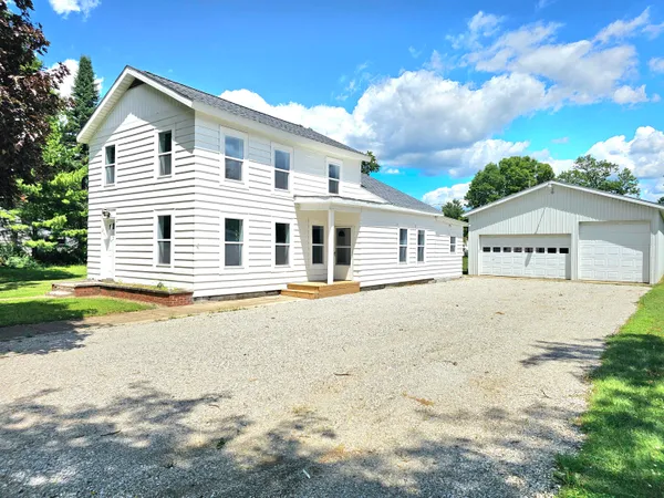 $240,000 | 207 South Company Street, White Pigeon, MI 49099