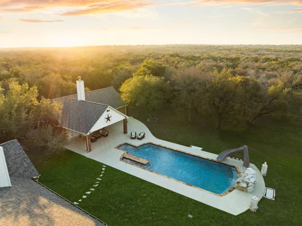 $1,399,000 | 583 West Overlook Mountain, Buda, TX 78610