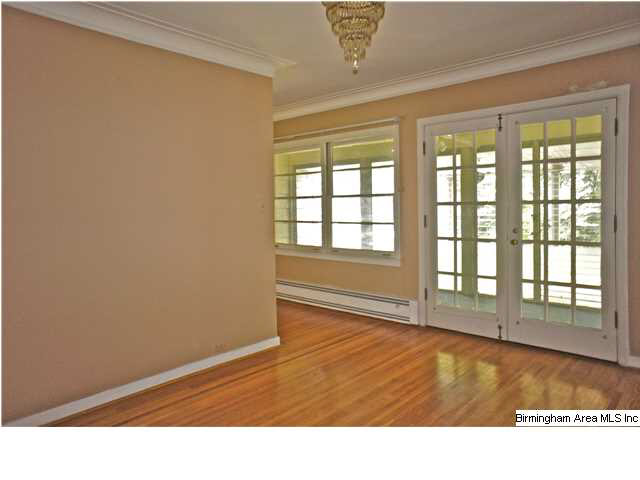 115 Red Oak Road Birmingham, AL 35206 - Photo 3 of 32
