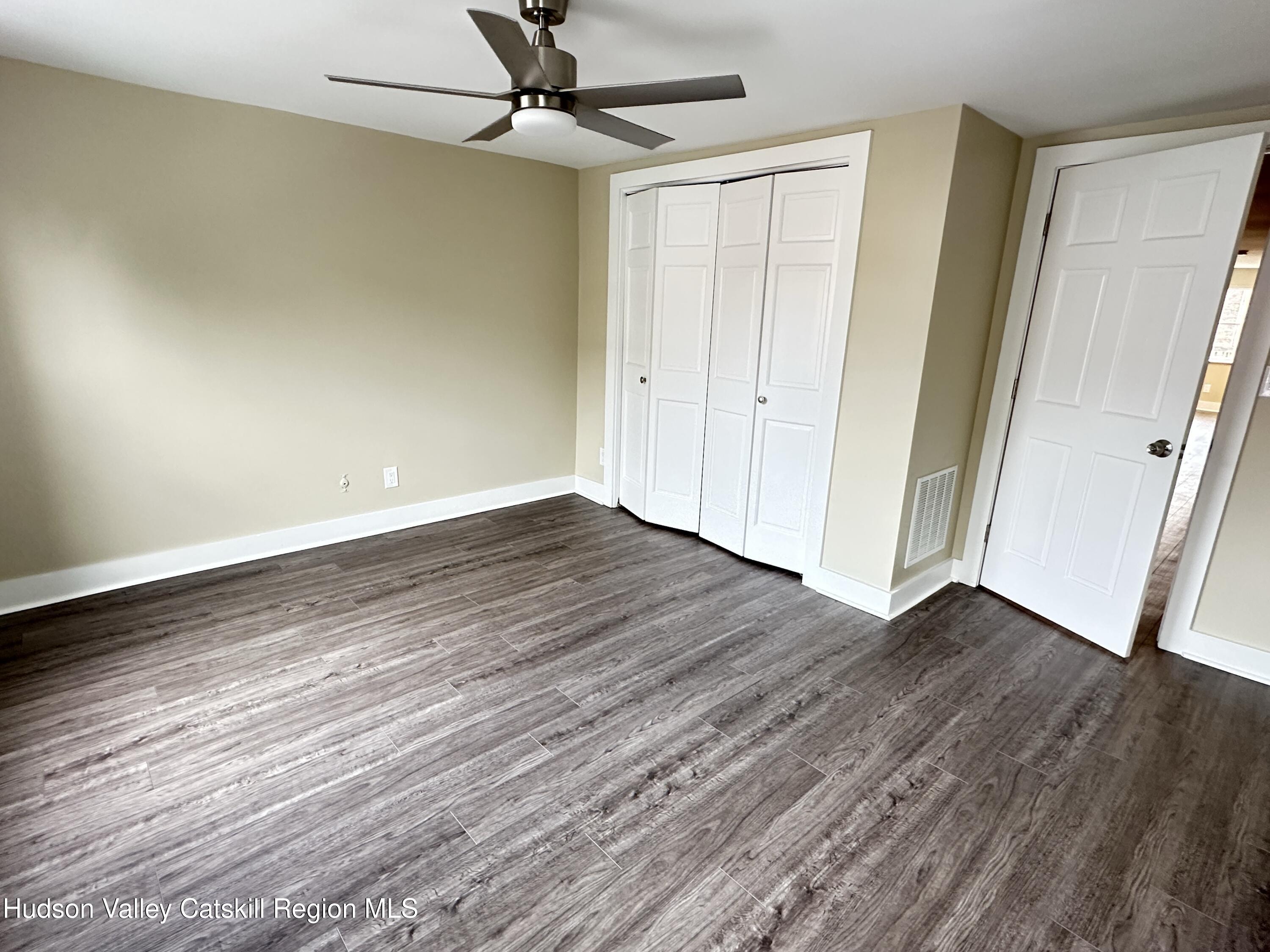 10 Reed Street, Unit 2 Coxsackie, NY 12051 - Photo 6 of 15 IMG_8332