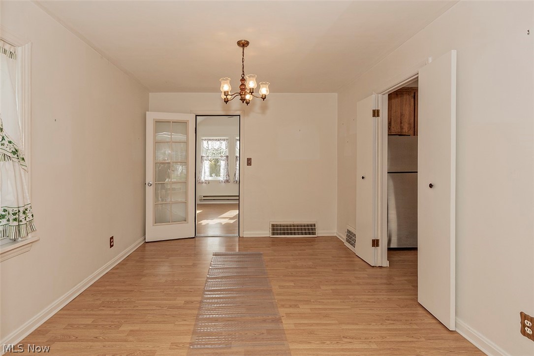 1291 Gordon Road Lyndhurst, OH 44124 - Photo 9 of 35