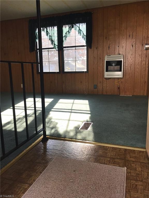 895 Riverside Drive Lexington, NC 27292 - Photo 10 of 12 Gallery Image 10