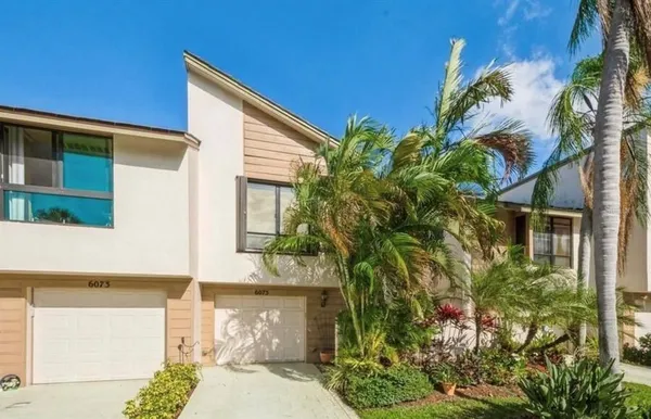 $4,400 | 6075 Glendale Drive, Boca Raton, FL 33433