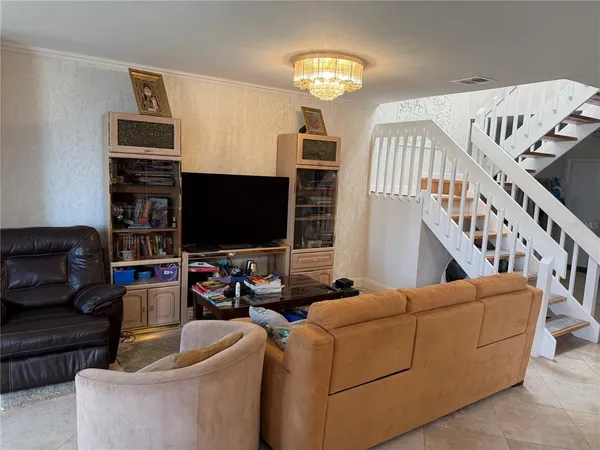 $4,400 | 6075 Glendale Drive, Boca Raton, FL 33433