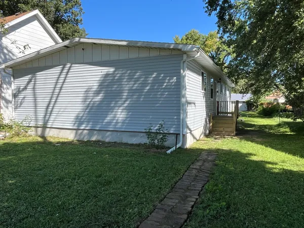 $132,400 | 808 East Hickory Street, Streator, IL 61364