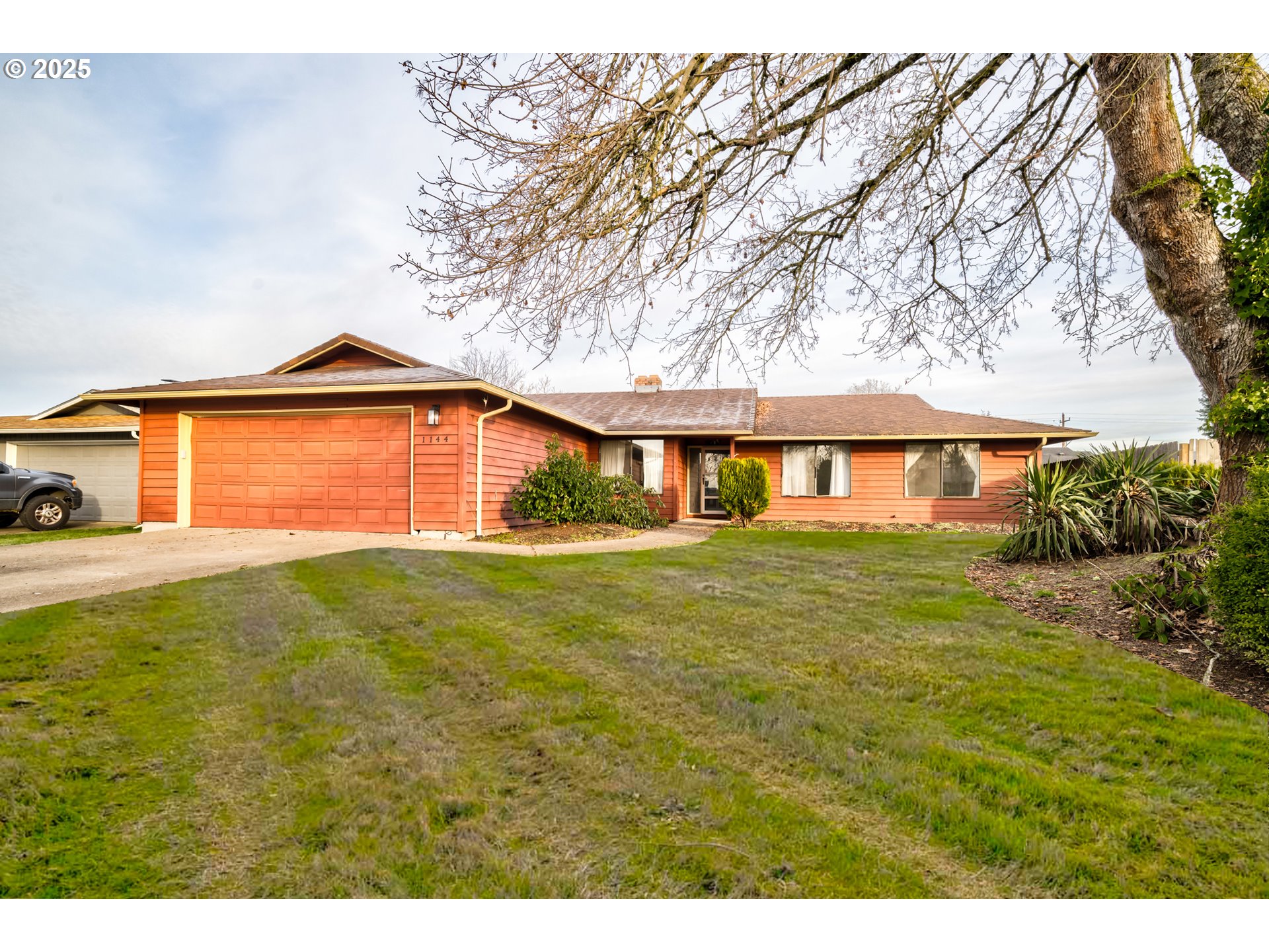 1144 Randall Way Independence, OR 97351 - Photo 12 of 31 Gallery Image 12