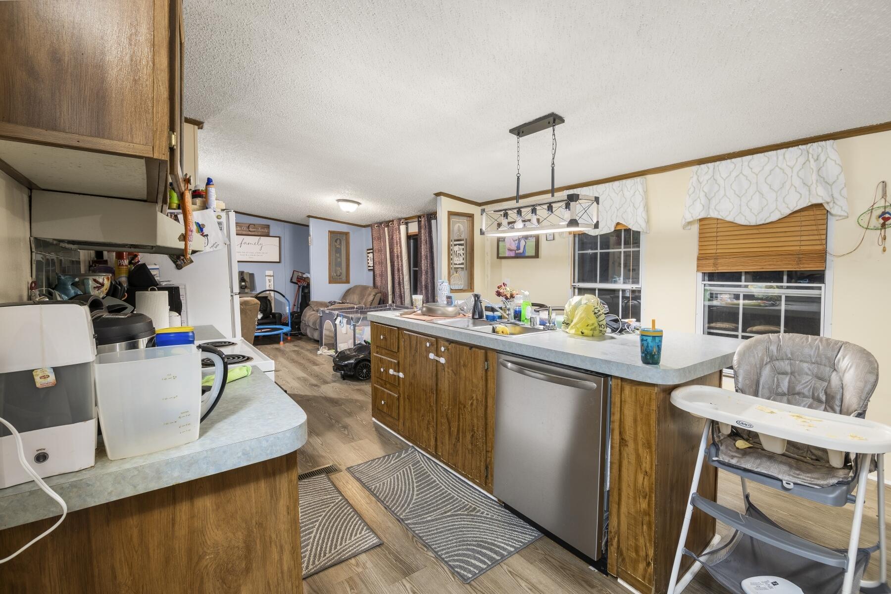 797 Bennock Mill Road Augusta, GA 30906 - Photo 11 of 33 10_Kitchen_1800x1200_4083763