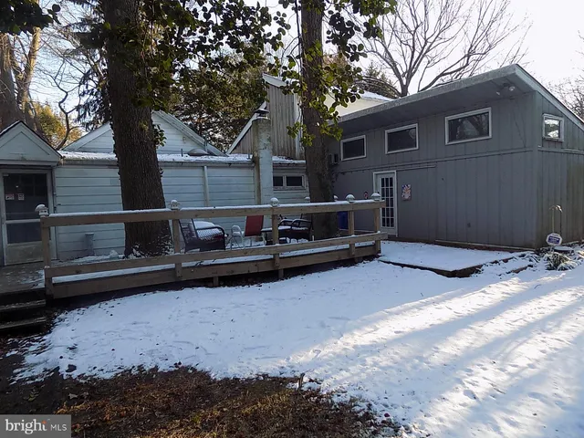 $575,000 | 111 Fellowship Road, Moorestown, NJ 08057