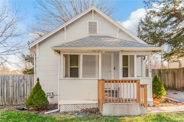 $162,000 | 1529 South Harvard Avenue, Independence, MO 64052