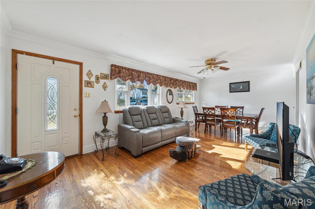 231 Freeman Drive St. Louis, MO 63129 - Photo 11 of 21