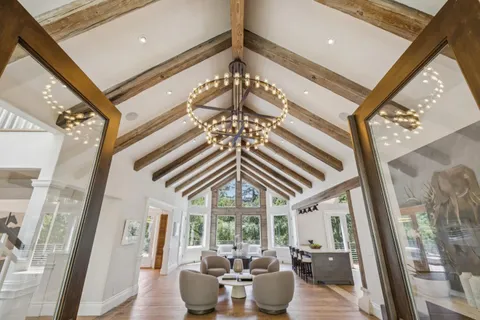 $16,900,000 | 3 Vintage Court, Woodside, CA 94062