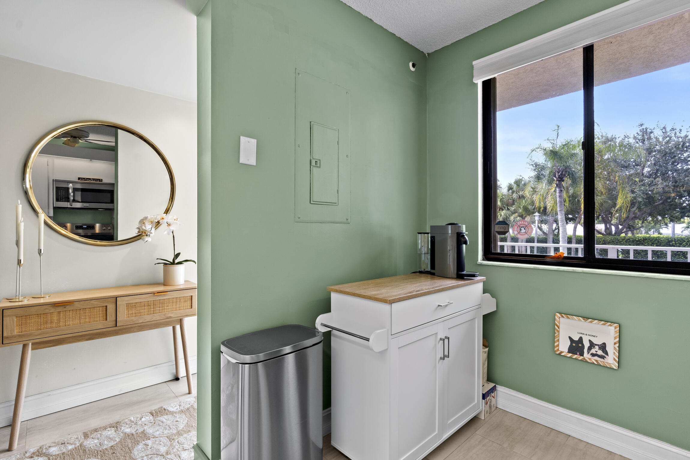 6193 Balboa Circle, Unit 202 Boca Raton, FL 33433 - Photo 23 of 38 Kitchen